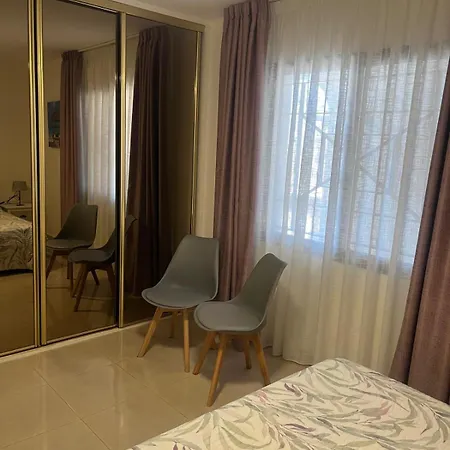 Castle Margherita'S Apartments Los Cristianos  Exterior photo