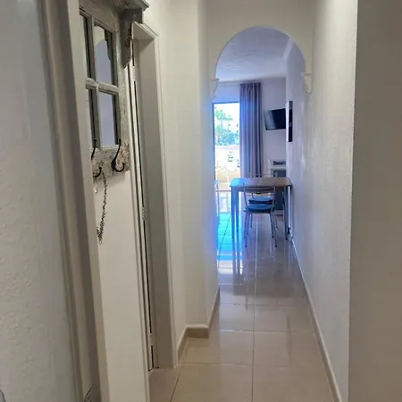 Castle Margherita'S Apartments Los Cristianos  Exterior photo