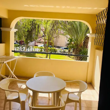 Castle Margherita'S Apartments Los Cristianos  Exterior photo